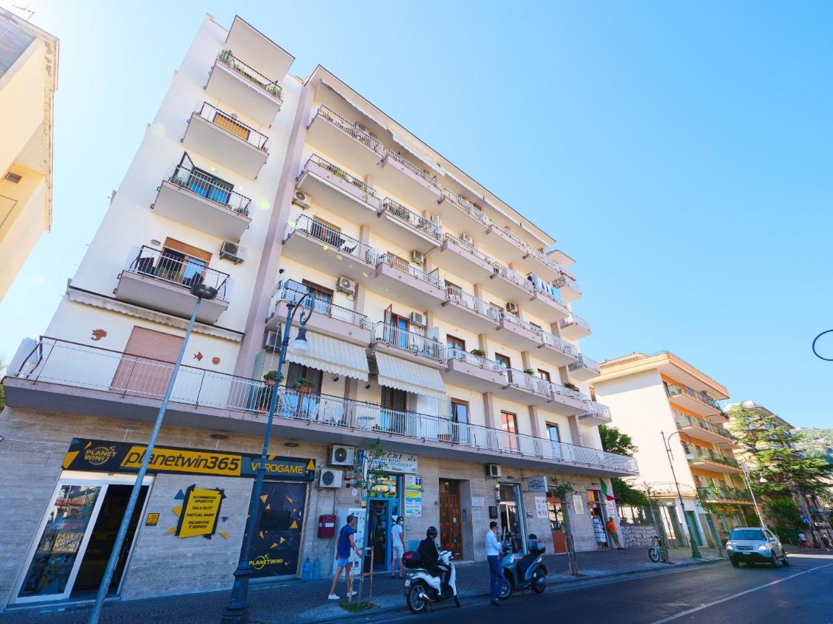 Aranci Apt 67 - Sorrento Centre And Vesuvius View Zewnętrze zdjęcie